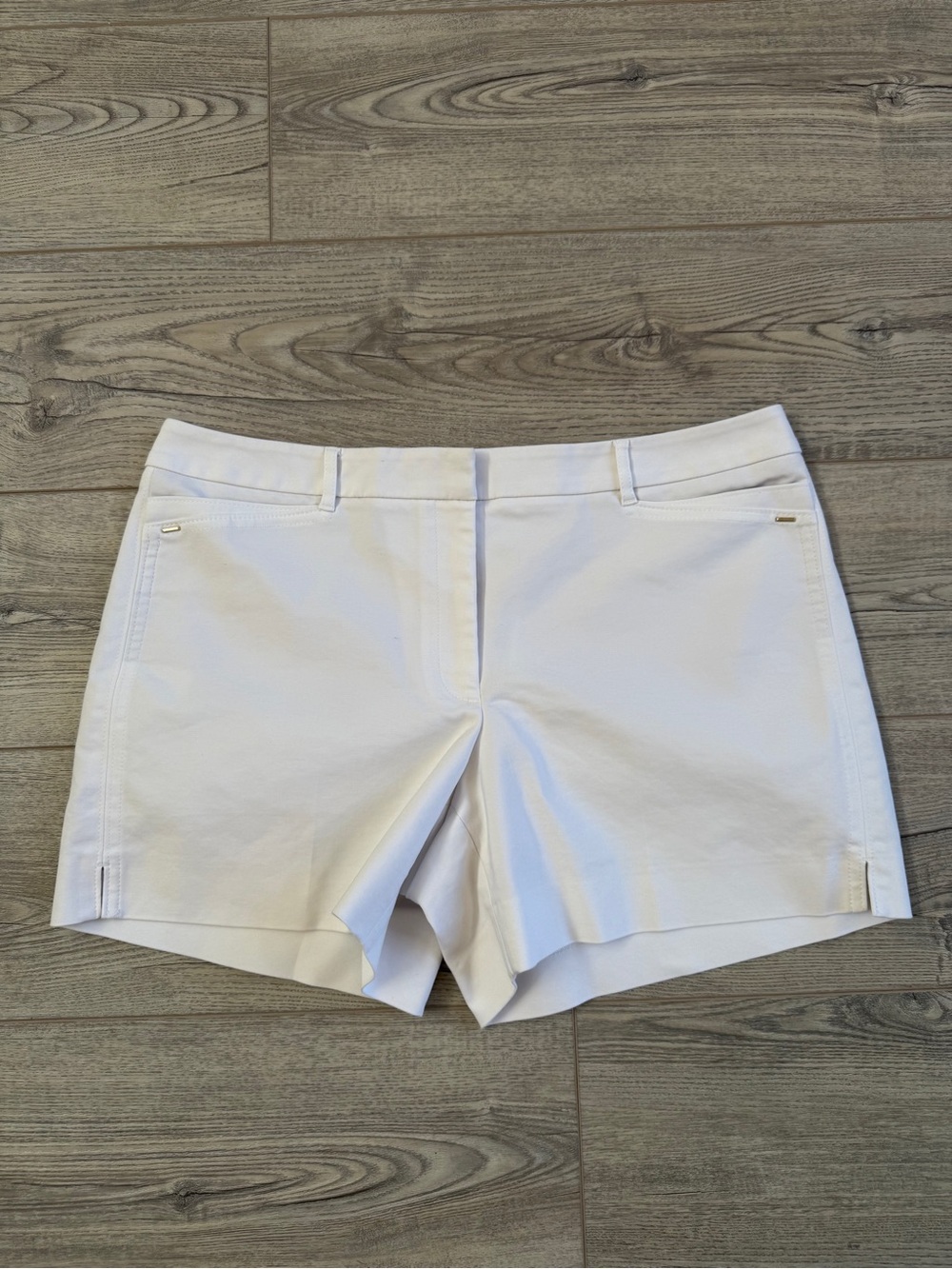 White House Black Market Stretch Shorts 5” Inseam